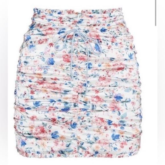 NWT For Love & Lemons JULIET FLORAL RUCHED SKIRT - Picture 2 of 14